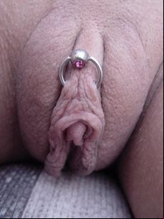 Wonderful pussy and clit -